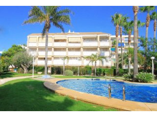 4 Bedroom Terraced..