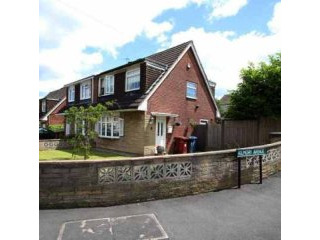 3 bedroom, Semi-detached House house..