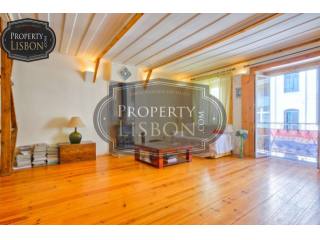 160 M2 3Bed Lisbon Apartment for Sale..