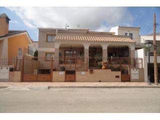 Detached villa for sale 230.000 €..