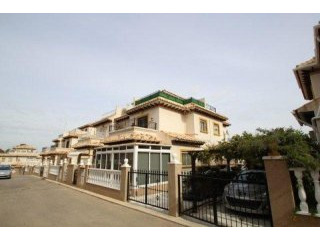 2 Bedrooms - Property - Alicante - For..