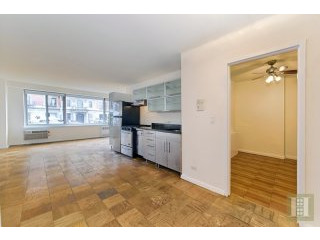 Apartment For Sale: 400 CENTRAL PARK..