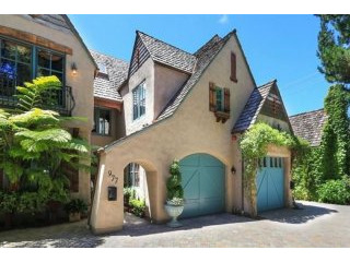 Classic English Tudor style town home