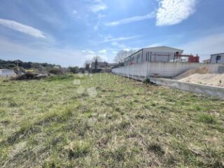 PRILIKA- industrijsko-građevinsko zemljište u Banjolama
