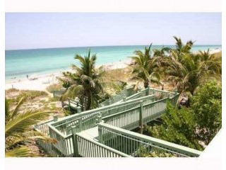 1 bedroom Flat For Sale: 5401 COLLINS..