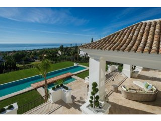 7 Bedrooms - Villas - Malaga - For Sale
