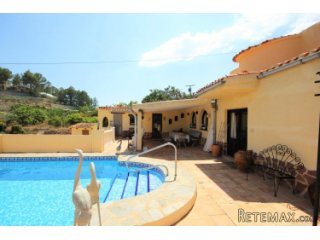 Villa i spansk stil i La Nucia