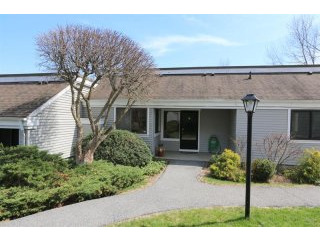 2 bedroom House For Sale: 92-C Heritage..