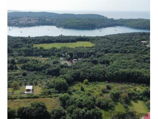 ATRAKTIVNA LOKACIJA - građevisnko zemljište
