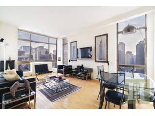 3 bedroom Apartment For Sale: 250 EAST..