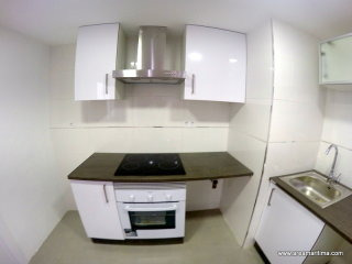 Remodel and very bright flat for sale..