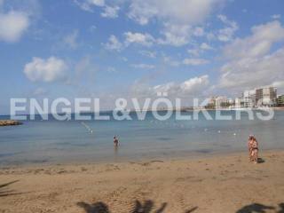 Apartment a few steps from the sea in..