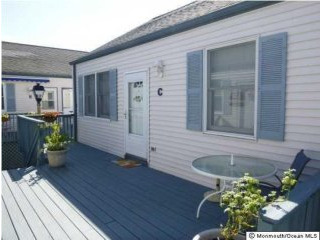 2 bedroom Flat For Sale: 543 Engleside..