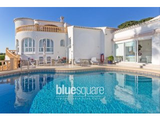 Majestic villa overlooking Javea marina