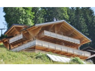 3 bedroom duplex ski in and out South..