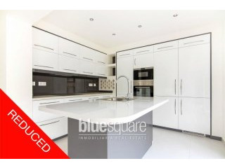 Modern 3 bedroom apartment in Javea port