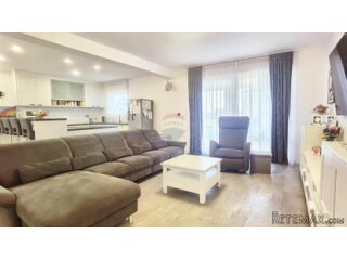 Istra, Loborika - samostojeća kuća 225m2