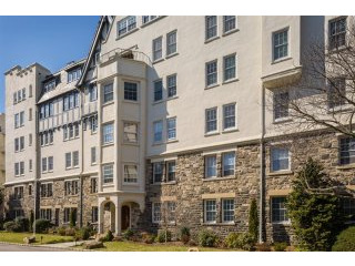 3 bedroom Commercial Property For Sale:..