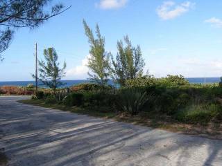 Singlefamilyvacant - Oversized Ocean..