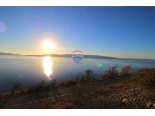 Senj, Bunica - građevinsko zemljište drugi red do mora