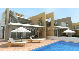 3 Bedrooms - Apartment - Larnaca - For..