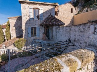 3 Bedroom Village House For Sale