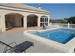 Detached villa with private pool, La..