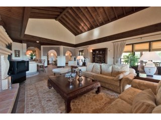 Magnificent Villa in Prestigious..