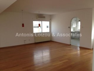 Top floor 3 bedroom apartment with..