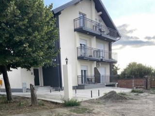 Komforan dvosoban stan u Novom Sadu