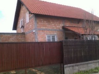 Prodajem kucu u Batajnici