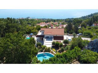 OPATIJA,LIGANJ- penthouse s bazenom, okućnicom, pogledom na
