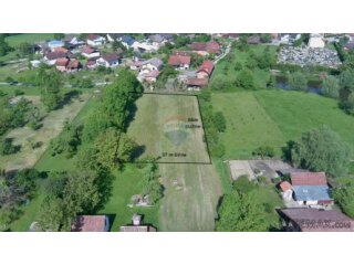 Ivanić Grad, centar - 2434m2 građevinsko zemljište
