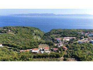INVESTICIJSKA PRILIKA! APARTMANSKA KUĆA, ROH BAU KUĆA I GRAĐ