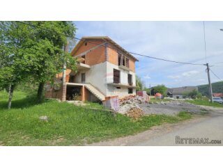 Gorski Kotar, Vrbovsko, Kuća sa 800 m2 okućnice