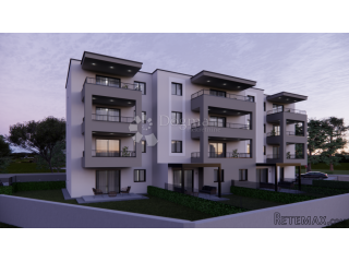 Moderna novogradnja u prizemlju sa okućnicom-POREČ,okolica