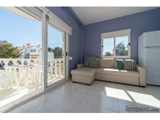 Bonito apartamento en Villamartin cerca del campo de..