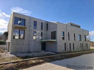 POREČ - Stan u novogradnji blizu grada i mora (S4)