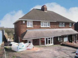 3 bedroom, Semi-detached House house..