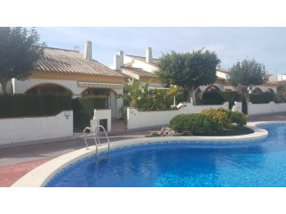 3 Bedrooms - Townhouse - Alicante - For..