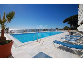 Apartment For Sale In Golden Mile..