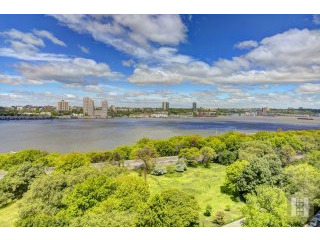 2 bedroom Apartment For Sale: 11..