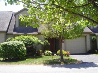 2 bedroom Condominium For Sale:Somers..