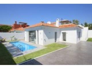 3 Bedrooms - Villa - Malaga - For Sale