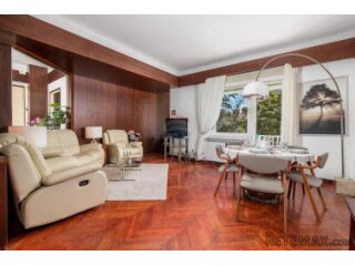 Rijeka, Bulevard, dvosobni stan 81m2, balkon