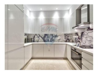 Condo/Apartment - For Sale -..