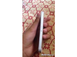 Iphone 5 à vendre en Bonne état