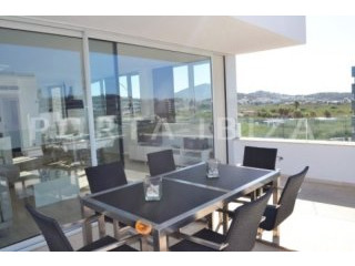 Beautiful apartment located in the..