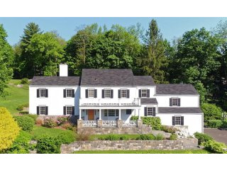 5 bedroom House For Sale: 696 Lake..