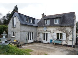 Detached House For Sale